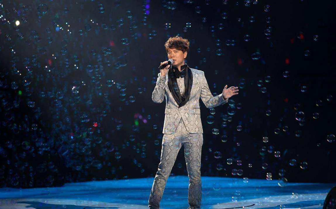 粤语经典歌曲下载 100首必听经典粤语歌曲