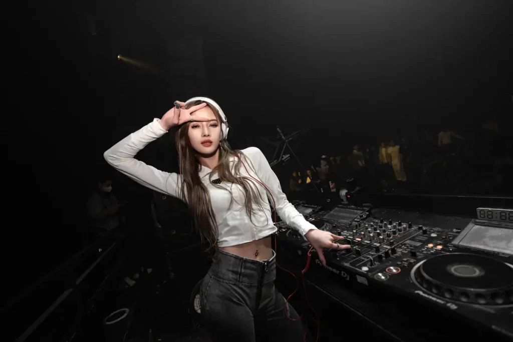 经典老歌高品质车载MP3歌曲下载-汽车DJ音乐怀旧老歌网盘音乐打包下载-车载u盘歌曲资源