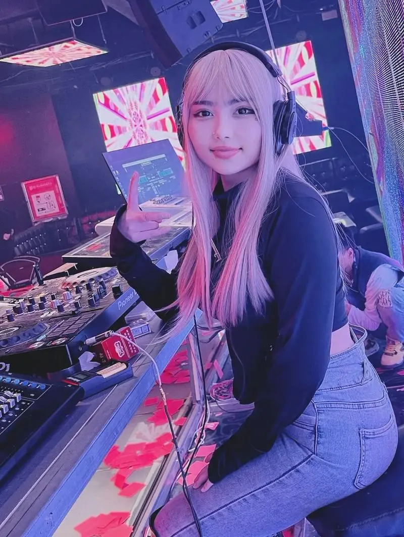 老歌配DJ车载歌曲打包下载-提神醒脑轻音乐大全-动感歌曲开车必备音乐推荐