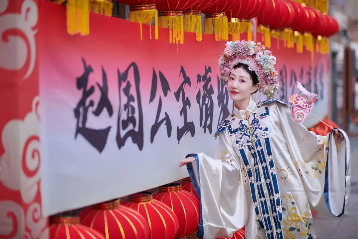元宵节听的经典歌曲下载:元宵节必听老歌推荐下载,元宵节好听歌曲吉祥歌曲音乐下载